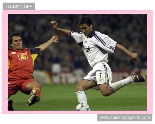 美国足球黄金时代传奇球星回顾及其对足球历史的深远影响