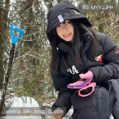 华菁俭